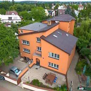 https://hotel-max.praguehotelsweb.com