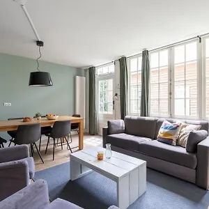 https://harbour-loft-studios.amsterdamhotelsnl.com