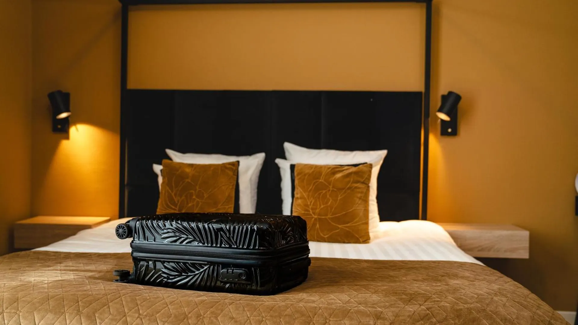 Hotel Janssen 팔켄뷔르흐안더횔